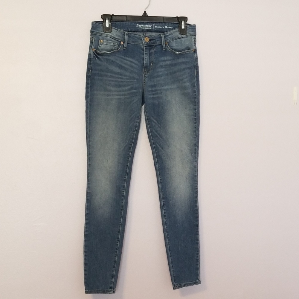 Signature by Levi Strauss Modern Skinny Jeans